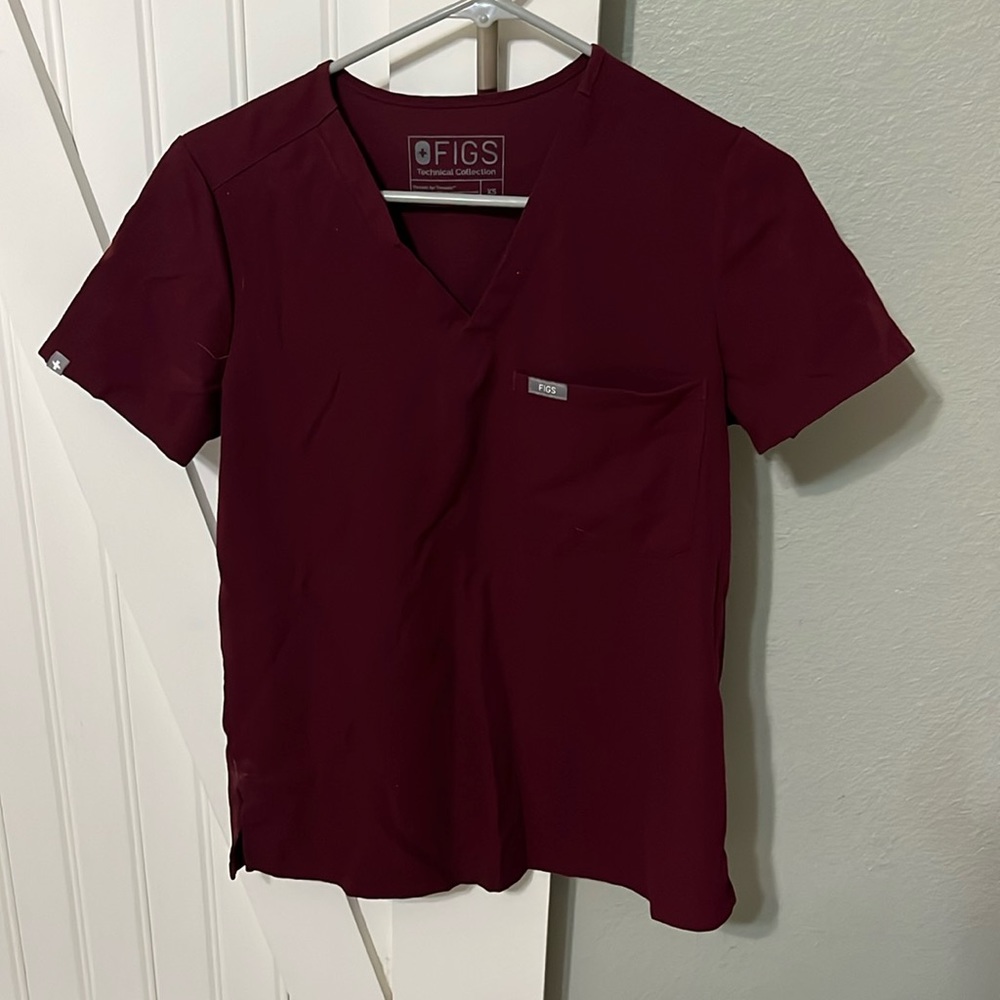 Figs Catarina scrub top